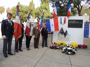 2017 11 02 HYERES CEREMONIE DE TOUSSAINT STELE DE NOS DEFUNTS (46)